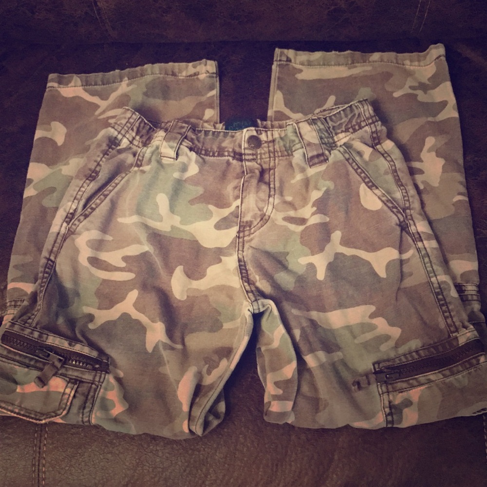 Preloved Boys Mini Boden Camo Cargo Pants